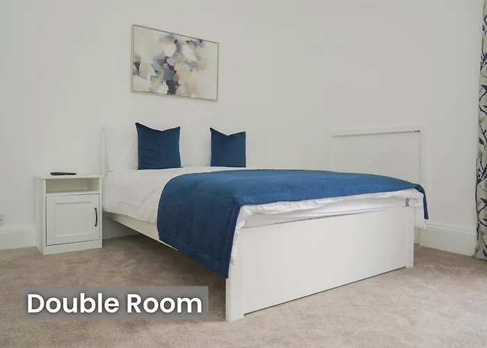 Appartement à 3 Chambres à Coucher